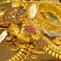एउटै पसलबाट पाँच करोडको सुनचाँदी चोरिएपछि बुटवलका सुनचाँदी पसल बन्द