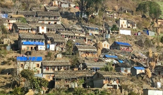 युवा बाहिरिँदा गाउँ पनि रित्तो
