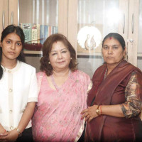 दर्जनौँ तालहरू मासेर भौतिक संरचना निर्माण