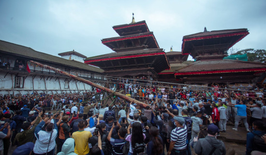 इन्द्रजात्राको साइत सार्वजनिक