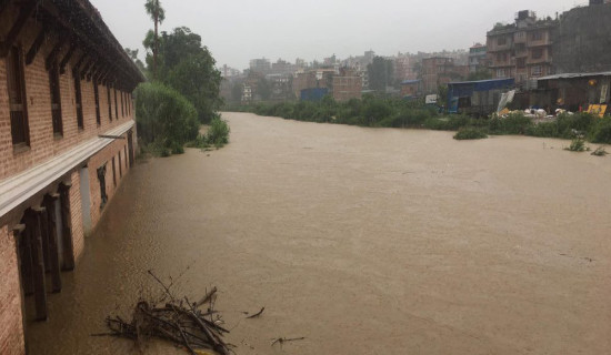 बगरमा घर, बाढी र डुबानको डर