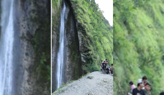 गर्मी छल्न कोप्रे झरना