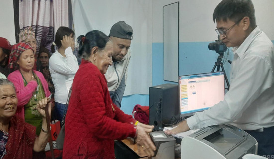 सङ्खुवासभा कांग्रेसद्वारा २३ बागी उम्मेदवारलाई कारबाही