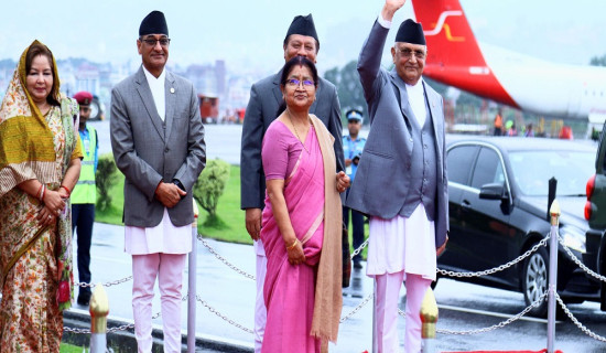प्रधानमन्त्री ओली चीन प्रस्थान