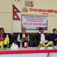 ट्रक र स्कार्पियो एकआपसमा ठोक्किँदा सात जना घाइते