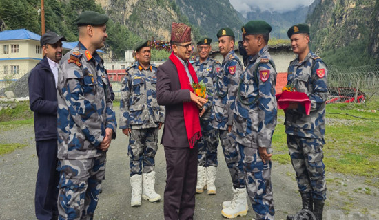 मनाङ सिडिओ पौडेलद्वारा निर्वाचन सुरक्षामा ध्यान दिन निर्देशन