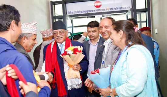 उपप्रधानमन्त्री लिङ्देन र भारतीय विदेश सचिव क्वात्राबीच भेट