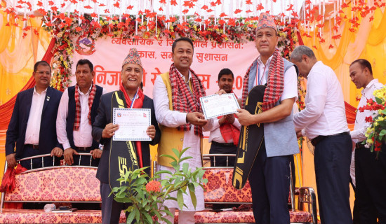 ढोरचौर–फालाटे सडक चौडासहित कालोपत्रे
