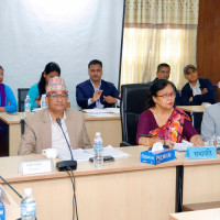रोगबाट बच्न मुखको नियमित परीक्षण