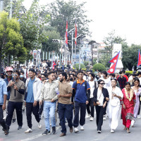 मनमोहन प्राविधिक विश्वविद्यालयलाई नेपाली सेनाले दियो हेलिकप्टर