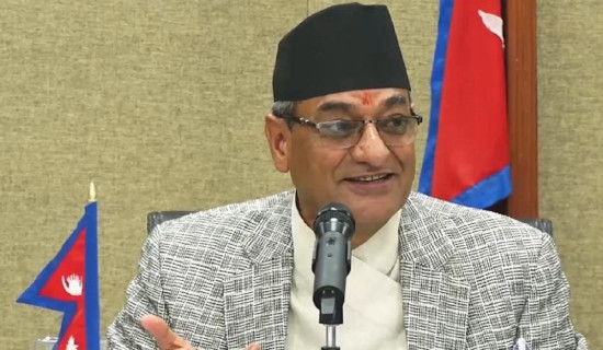 गृहमन्त्री लेखकद्वारा राजीनामा
