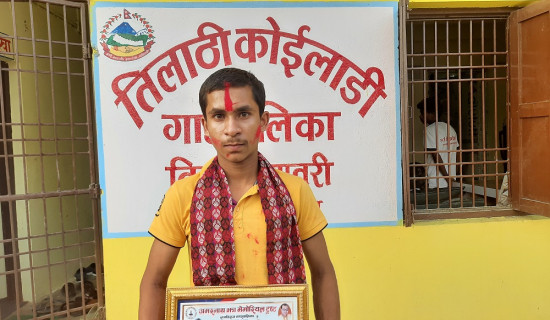 काठमाडौँ महानगरको छात्रवृत्तिले कम्प्युटर इन्जिनियर बन्ने ओमनारायणको सङ्कल्प