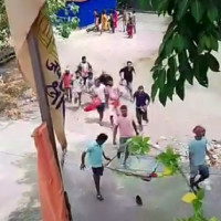 सप्तरी जिल्लामा दर्जनौं कार्यालयमा तोडफोड र आगजनी, कामकाज ठप्प