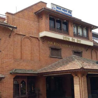 तीन गाउँका तीन सय छयहत्तर घरमा खानेपानी
