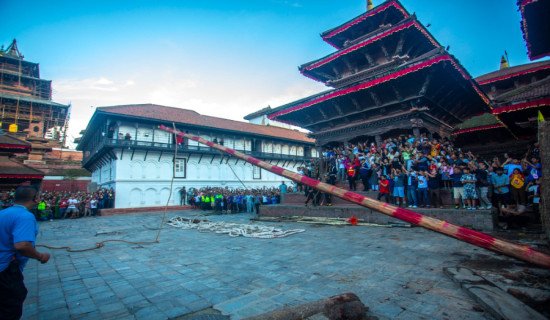 इन्द्रजात्रा सकियो (फोटो फिचर)