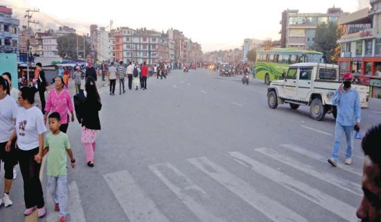 जनजीवन सामान्य बन्दै