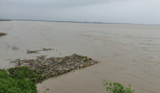 कास्कीका २७ प्रहरी कार्यालयमा क्षति
