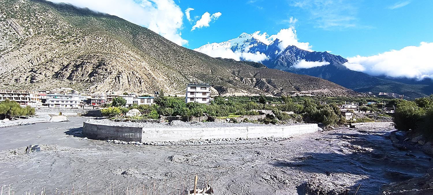 कालीगण्डकी नदी र जोमसोम बजार
