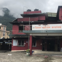अनिश्चितकालीन यातायात बन्दले जनजीवन प्रभावित