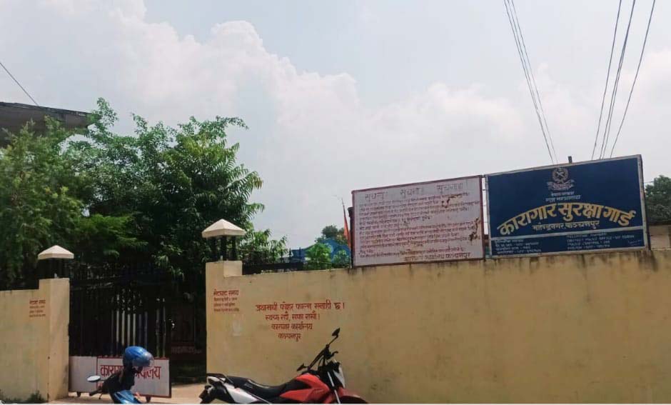 दुई सय एकासी कैदी फर्किए, अठार भारतीय कैदी अझै फरार