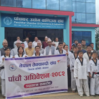 पर्यटकको रोजाइमा प्याराताल