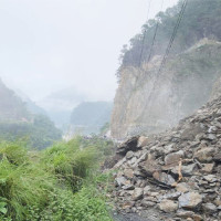 पर्यटकको रोजाइमा प्याराताल
