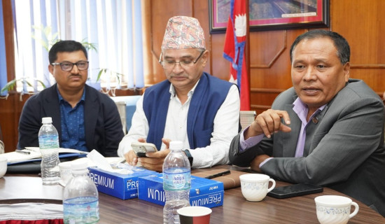 यातायात व्यवस्थापन सहज बनाउन मन्त्री घिसिङको निर्देशन: नागढुङ्गा सुरुङबाट सवारी साधन बाहिरिन पाउने