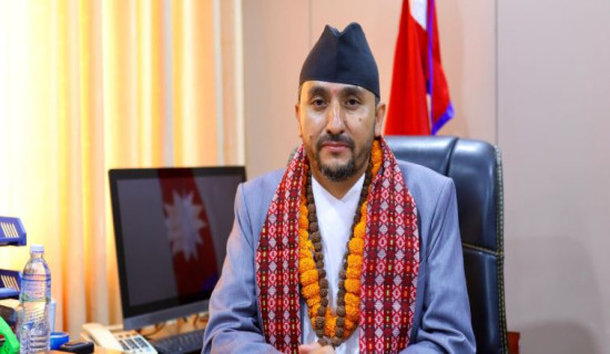 ‘म सहयोग गर्न आएको हुँ’