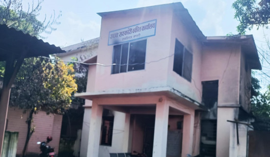 सरकारी वकिलको कार्यालयमा दुई करोड सात लाखको क्षति