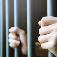 फाकुम्बाका पहिरो पीडितलाई राहत