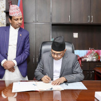 ‘महानगरले उपलब्ध गराएका एम्बुलेन्सबाट नागरिकलाई सेवा दिन्छौँ’