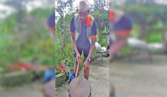 दसैँमा बज्न छाडे नगरा