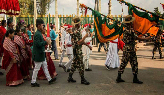 सेनाद्वारा टुँडिखेलमा फूलपाती बढाइँ आयोजना गरिँदै