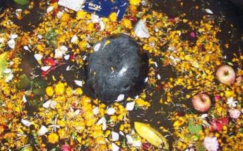 दर्शनीय स्थल ओझेलमै