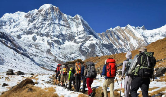 सत्य, धर्म र न्यायको विजयको प्रतीक दसैँ  : राष्ट्रपति