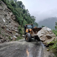 सिन्धुलीबाट फर्काइए काठमाडौं हिडेका गाडी
