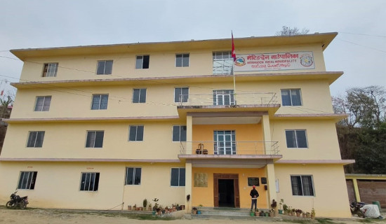 तमोर काेरिडोर दुर्घटनामा परी मृत्यु हुनेको यातायात खर्च मेरिङदेनले बेहोर्ने