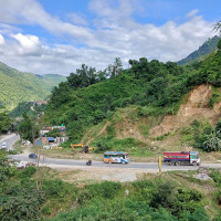 रातु खोलाले बगाएको जिप सशस्त्र प्रहरीले सुरक्षित निकाले