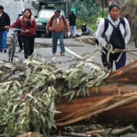 भारतको पश्चिम बङ्गालमा भारी वर्षाका कारण २४ जनाको मृत्यु