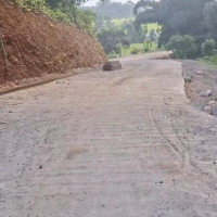 ‘पाकेर झुलिसकेको धान भित्र्याउन नपाएर समस्या भइरहेको छ’