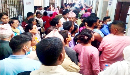 मौसम परिवर्तनसँगै बाँकेमा रुघाखोकी र ज्वरोका बिरामी बढे