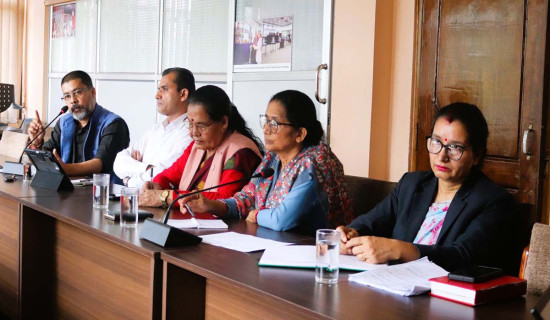 हुलाकलाई आधुनिक र प्रतिस्पर्धी बनाउनुपर्छ : सञ्चारमन्त्री खरेल