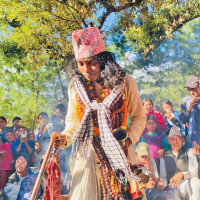 ‘विश्वविद्यालय राजनीतिक प्रयोगशाला होइन’