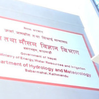 निजी अमेरिकी अन्तरिक्ष यान चन्द्रमामा अवतरण