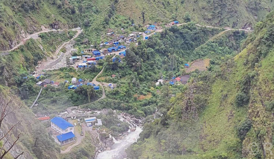 व्यापारिक केन्द्र बन्यो अपिको मकरीगाड