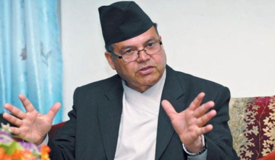‘सबै राजनीतिक दलमा पुनर्गठन र रूपान्तरण अनिवार्य छ’