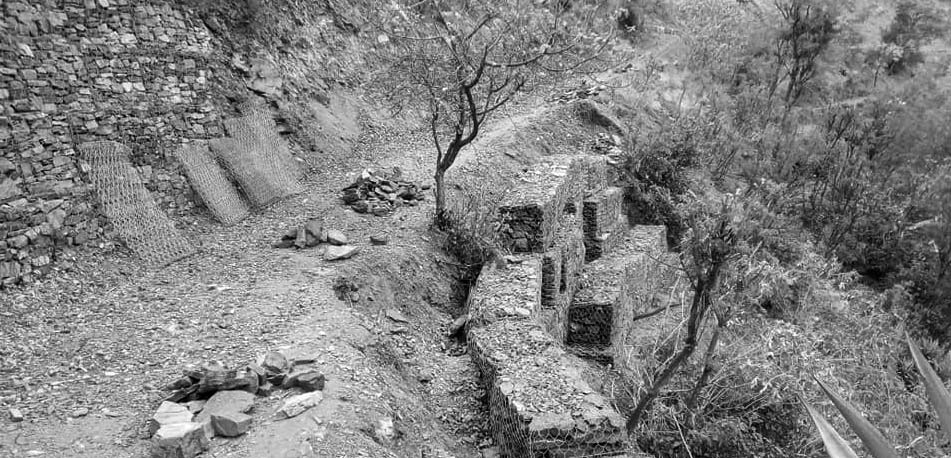 ग्रामीण सडकमा सधैँ सास्ती