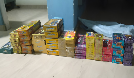 ताहाचलको गोदामबाट ठूलो परिमाणमा पटाका बरामद