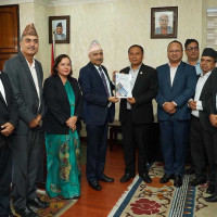 राष्ट्रिय सुरक्षा र द्रुतमार्ग निर्माण प्राथमिकतामा : मन्त्री राई