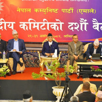 सामाजिक सञ्जालले भन्दैमा नेतृत्व छाडिन्न : ओली
